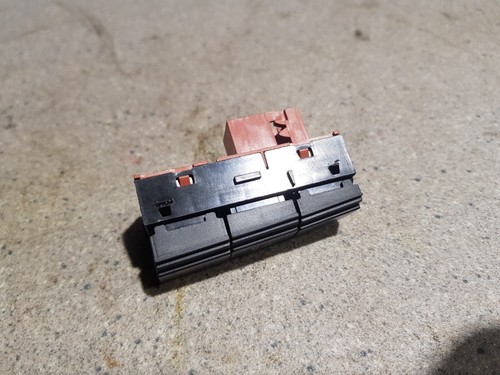 08 Citroen Dispatch mk2 PDC Parking Sensors Switch 14002456xt - Picture 2 of 4