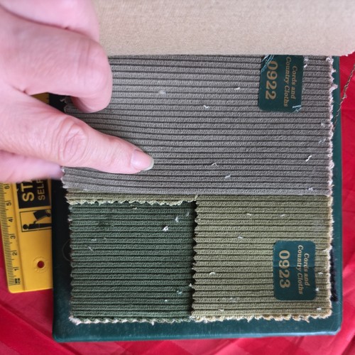 Rare Vintage L B & D Cords and Country Cloths Sample Book - tweed, corduroy etc - Picture 7 of 10