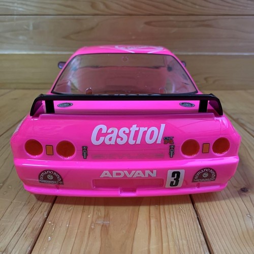 Tamiya Radio-Controlled Body Skyline Gtr R32 Unrisked Pink Color - Picture 8 of 11
