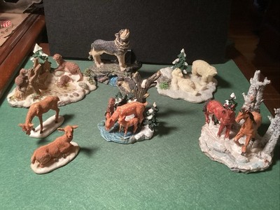 Animal Figurine Scene Lot,7 Pieces