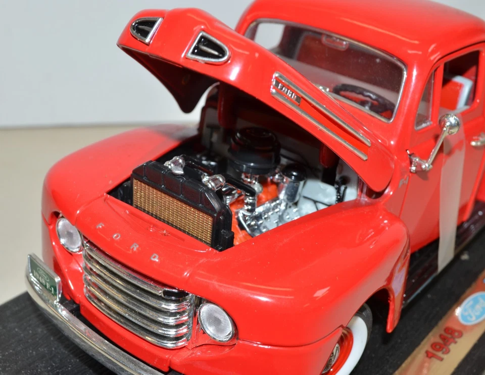 Road Signature 1948 FORD F1 PICK-UP TRUCK 1:18 Scale Diecast Vehicle - Image 4 of 4