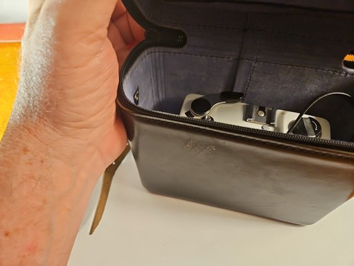 Argus Cosina 35 Compact 35mm Rangefinder Camera + Cosinon 38mm f/2.7 Lens - Picture 11 of 12