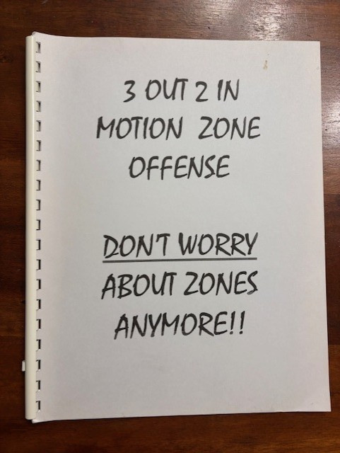 Rare 3 Out 2 In Motion Zone Offense Basketball Coaching Booklet Duane Silver