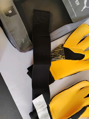 PUMA Soccer/Football Goalkeeper Gloves Future Grip 5.2- Size 9 Yellow Black NEW - Picture 5 of 9