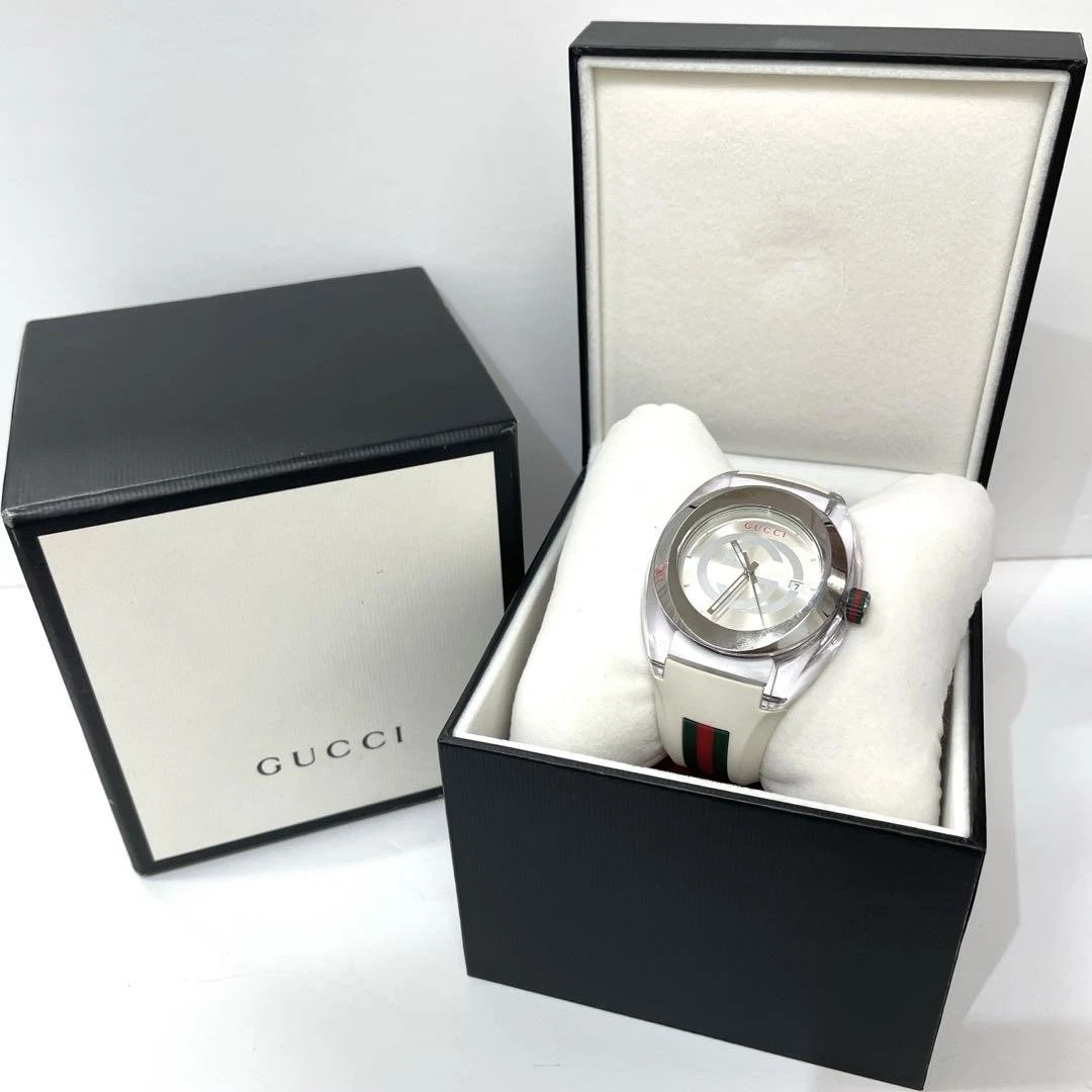 Montre homme Gucci ceinture caoutchouc blanc