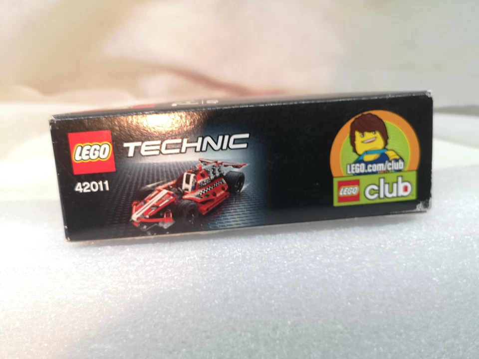 LEGO Technic 42011 : La voiture de course-Neuve et scellée - Photo 3/4