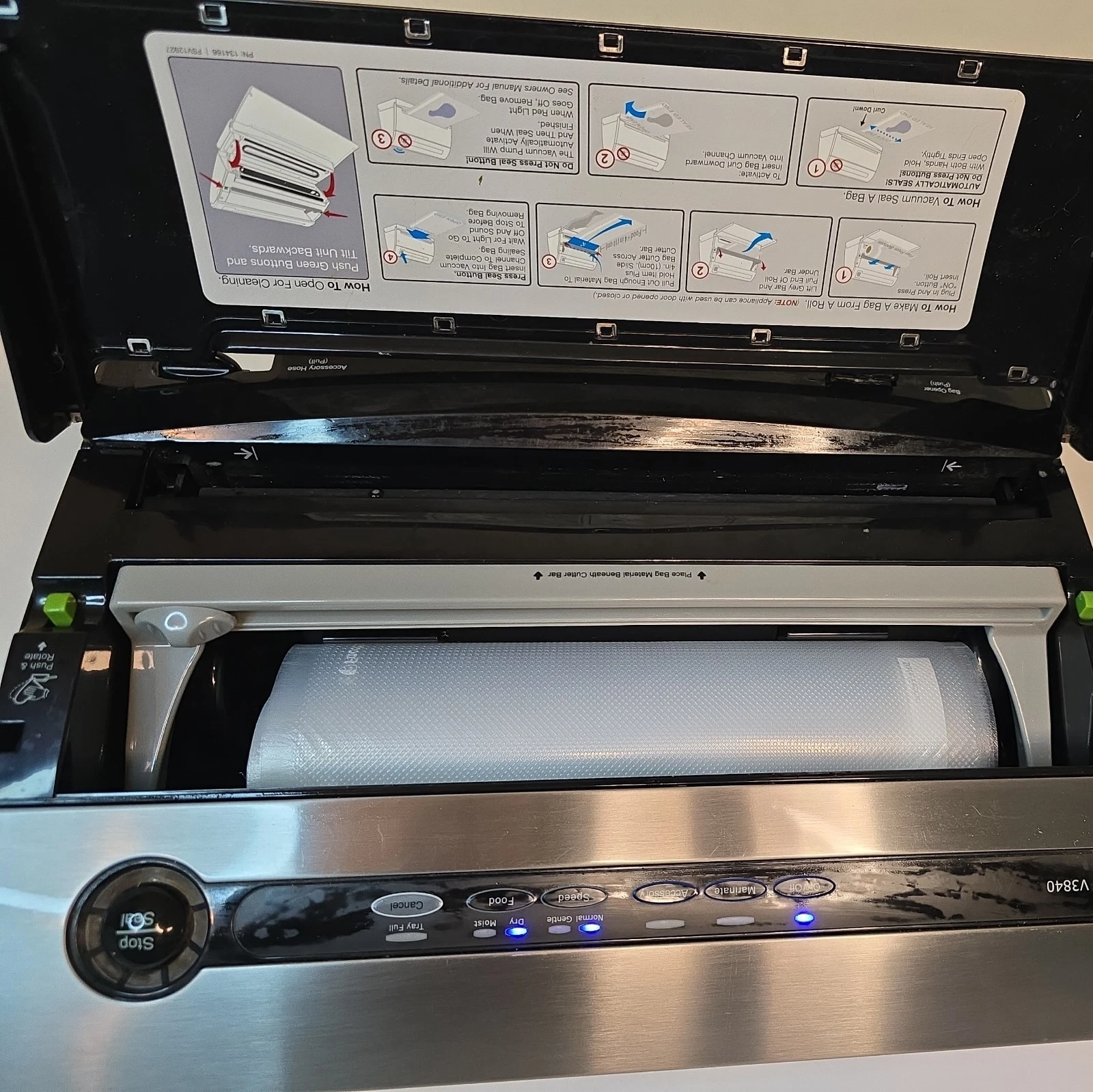 FoodSaver Automatic Vacuum Sealer V3840 Food Preserver Stainless Steel