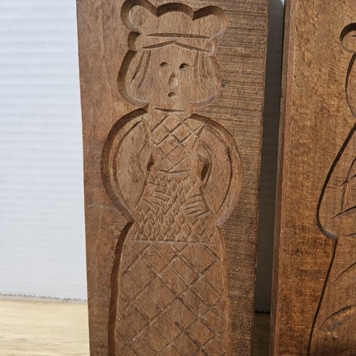 Set - Vintage Wood Cookie Mold 8" Original Hand Carved Dutch Holland Man Woman - Picture 4 of 9