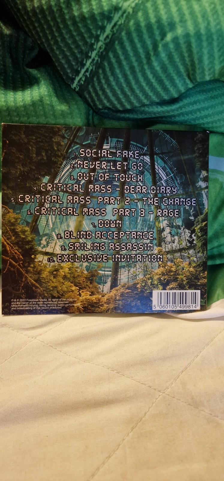 Picture 2 of 3