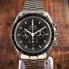 Omega Speedmaster Moonwatch 310.30.42.50.01.002 Sapphire Sandwich Box & Papers
