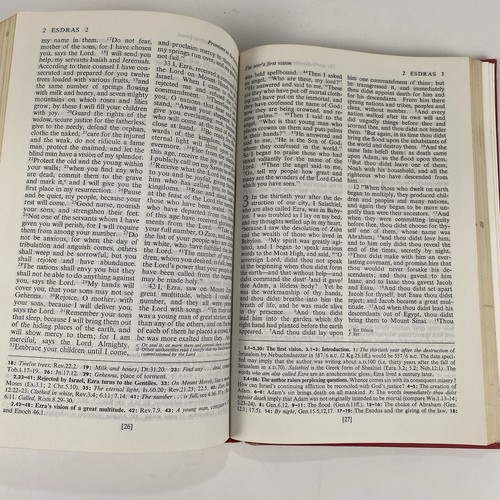The New Oxford Annotated Bible With The Apocrypha 1973 RSV Ecumenical Study HC - Picture 15 of 16