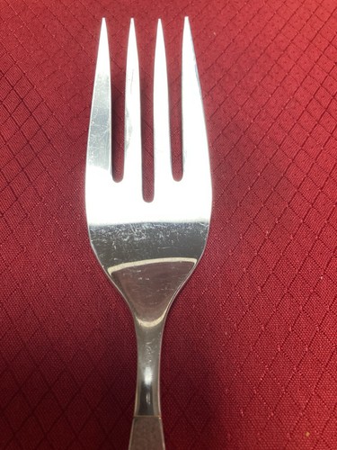 SILVER SANDS 1966 COLD MEAT SERVING FORK 8 5/8" BY COMMUNITY - Picture 2 of 4