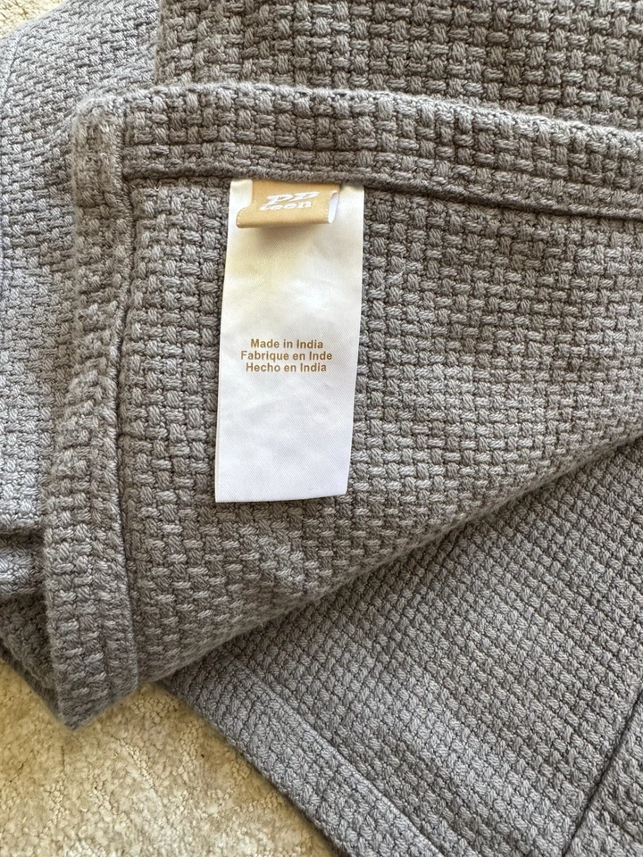 PB Teen Twin Blanket 100% Organic Cotton Gray Waffle Weave 2017 Never Used - Image 4 of 4