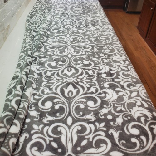 Gray & White Medallion Scroll 87x87 Full Queen Super Soft Blanket SL Home - Picture 16 of 24