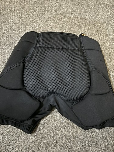 Soared 3D Protection Hip Butt XPE Padded Shorts for ski, Skateboard Black S - Picture 2 of 3