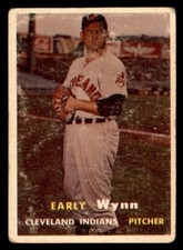 1957 Topps Baseball #40 Early Wynn PR *f1
