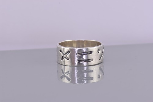 Anillo brazalete plata esterlina 8 mm tallado símbolo matemático 925 talla: 10 - Imagen 5 de 8