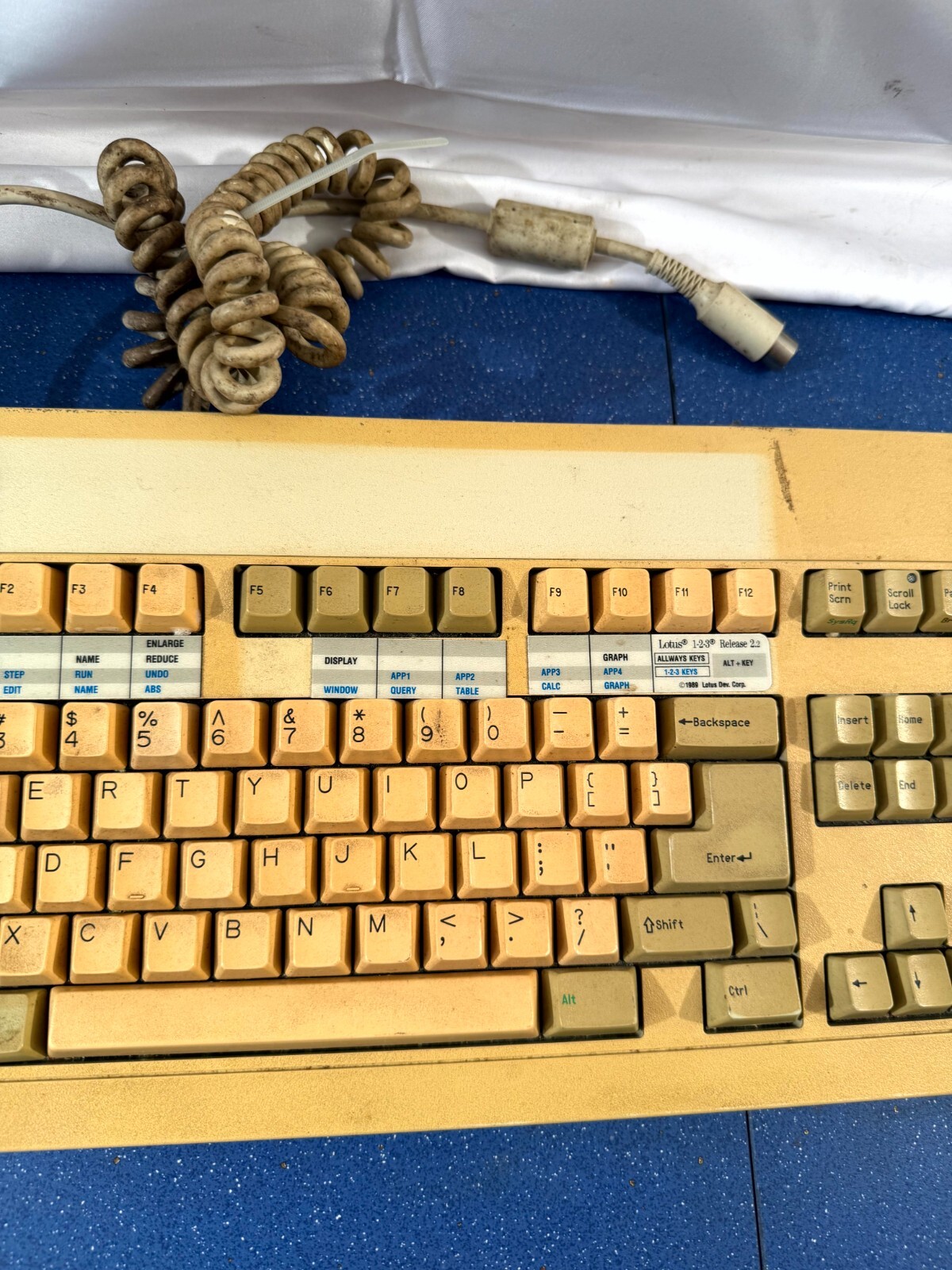 Vintage Key Tronic KB101 Plus Professional Series DP422 Keyboard | UNTESTED