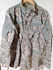 US Military Field jacket Men's L Green Digital Camouflage Full Zip Pockets Army