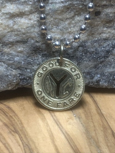 NYC 1970er New York City Subway Medaille Anhänger an Edelstahlkette🔗 - Bild 2 von 15