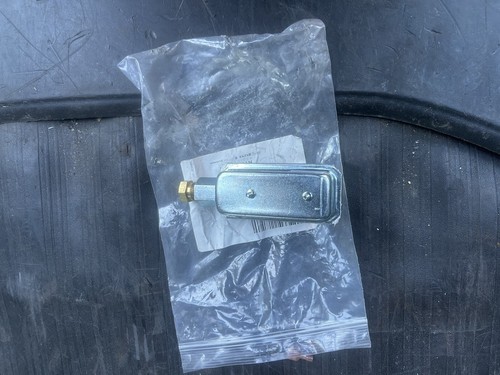 Viking Pb010004 Griddle Valve NOS - Picture 2 of 3