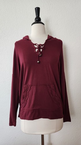 Anthropologie Sweater New Size Medium Hoodie Burgundy Crochet Chic Pockets