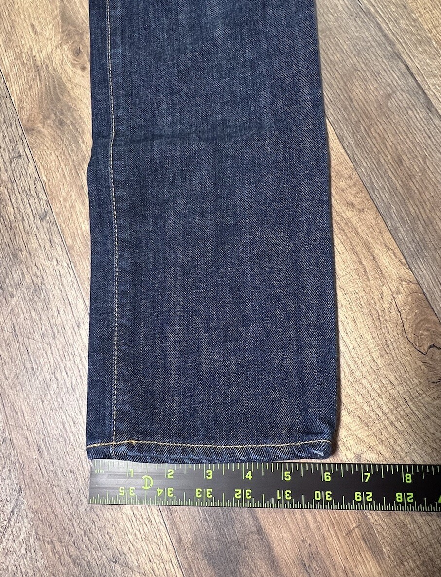 Picture 9 of 12