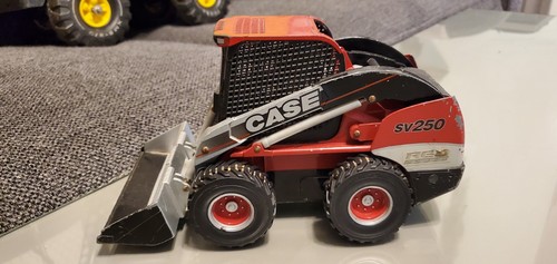 Ertl Case Red Power SV250 Skid Steer Loader Diecast 1/16 Scale - Picture 5 of 15