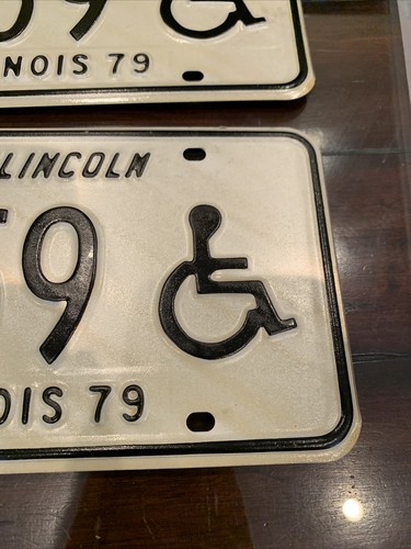 Vintage Rare 1978-79 Chicago Police License Matching Plates Handicapped Mint 10 - Picture 2 of 12