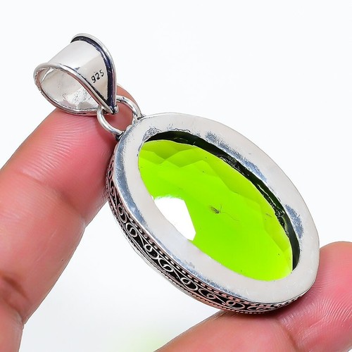Green Peridot Gemstone Handmade 925 Sterling Silver Jewelry Oval Cut Pendant - Picture 2 of 6