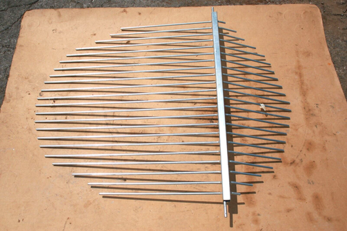 Steel Animal/Critter Guard for Pipes 34" - Picture 2 of 11