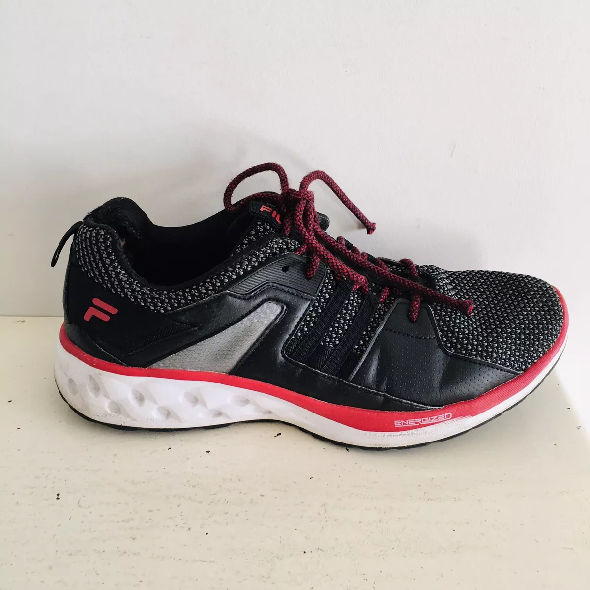 Fila Mens Energized Runners Sneakers Shoes US 11 Running Gym Black