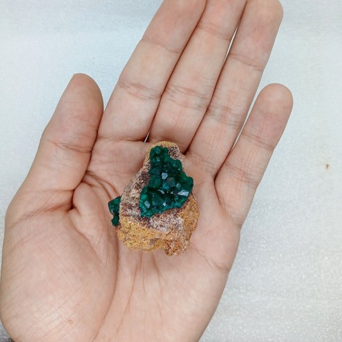High Quality Dioptase Crystal Cluster Natural Dioptase Specimen Stone With Stand - Picture 7 of 10