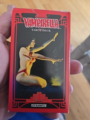 Vampirella Tarot Cards Deck Frank Frazetta Maroto Sajulian Warren Great Shape