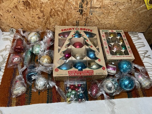 Vintage Christmas Ornaments Lot Of 40 Glass (mostly) Shiny Brite Mercury
