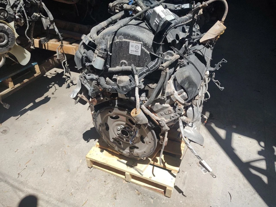2024-2025 GMC Sierra 2500 Engine - 6.6L (VIN 7, 8th Digit) L8T, 27K Miles Foto 4 de 4