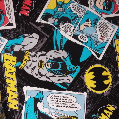 Tessuti di cotone a tema Batman disegni con licenza DC Comics per 50 cm - Foto 36 di 52