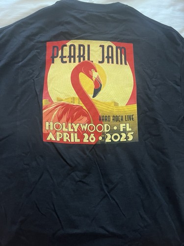 PEARL JAM SHIRT XL HARD ROCK HOLLYWOOD FLORIDA 4/26/2025 DARK MATTER FLAMINGO - Picture 3 of 6