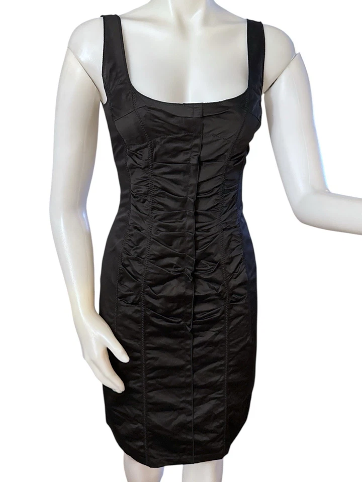 Mini Vestido Nina Ricci Seda/Algodón Negro Volantes Sin Mangas Talla FR36 US2 UK6 Foto 2 de 4