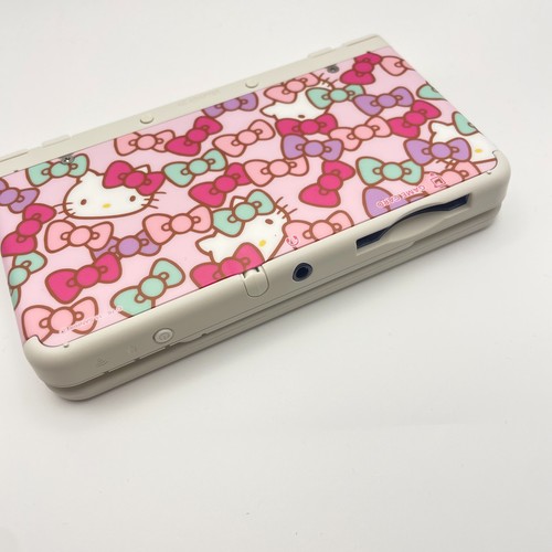 Nintendo New 3DS Konsole Kisekae Platte Hello Kitty Japan getestet - Bild 4 von 11