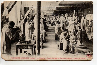 VENDEUVRE SUR BARSE - Aube - CPA 10 - un atelier de Décoration de la SAINTERIE 
