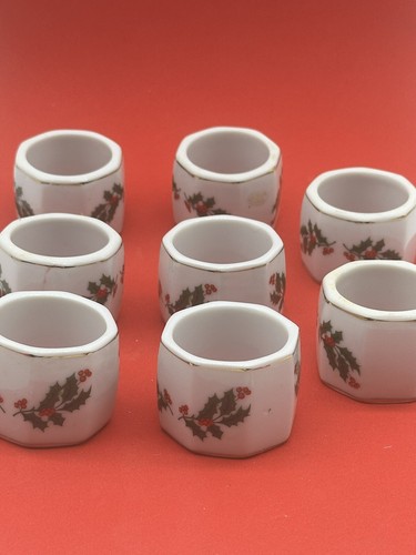 RARE! BAKER HART & STUART CHRISTMAS SET OF 8 PORCELAIN NAPKIN RINGS NEW IN BOX - Picture 3 of 7