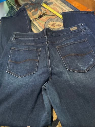 Lee Regular fit boot cut mid rise Black 18W L - Picture 2 of 2