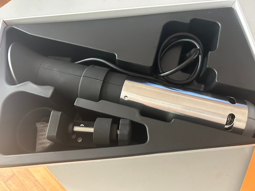 Anova sous vide Precision Cooker -Gently used Original packaging and paperwork - Picture 2 of 15