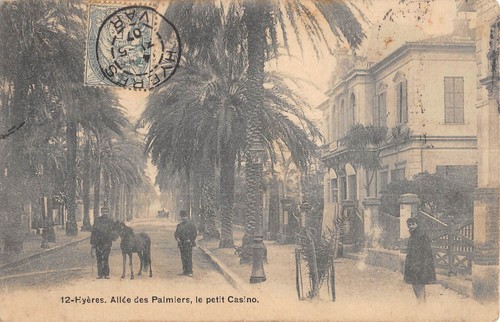 CPA 83 HYERES / ALLEE DES PALMIERS / LE PETIT CASINO