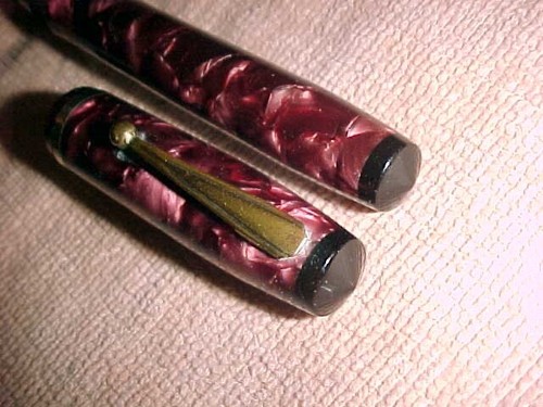 Penna stilografica RED MARBLED WAHL-OXFORD - n. 2 Wahl Oxford 14K nuova con scatola - Foto 6 di 7