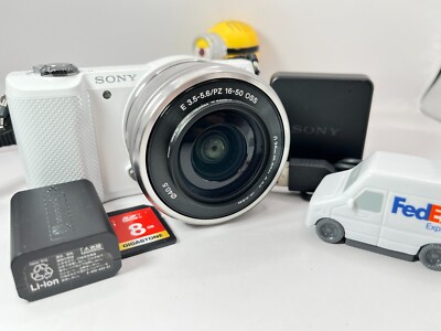 SONY α5000 Amazon.com : Sony Alpha a5000 Mirrorless Digital Camera with