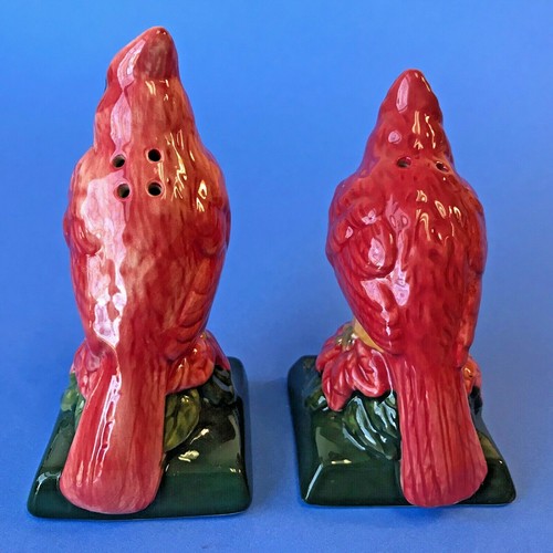 2 Cardinals ceramic Salt & Pepper Shakers, NEW in orig. box, Department 56, 2008 - Picture 4 of 11