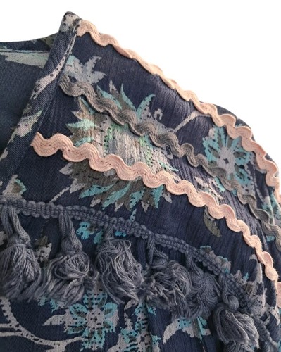Raga Anthropologie Top Blue Boho Floral Tassel Fringe Long Sleeve Women's Small - Picture 4 of 9