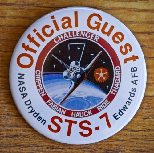 VINTAGE 1980-1990's Edwards AFB NASA 3 PIN BUTTONS Lot#126 STS-7 STS-30 STS-50 - Picture 3 of 5